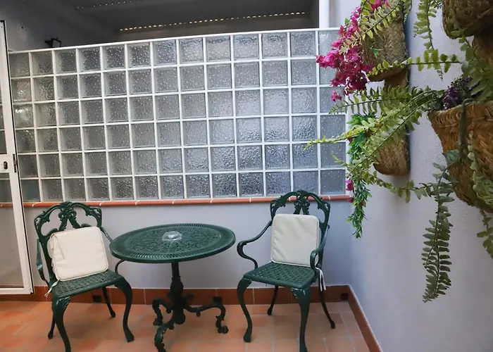 Guest house Cuevas 2*